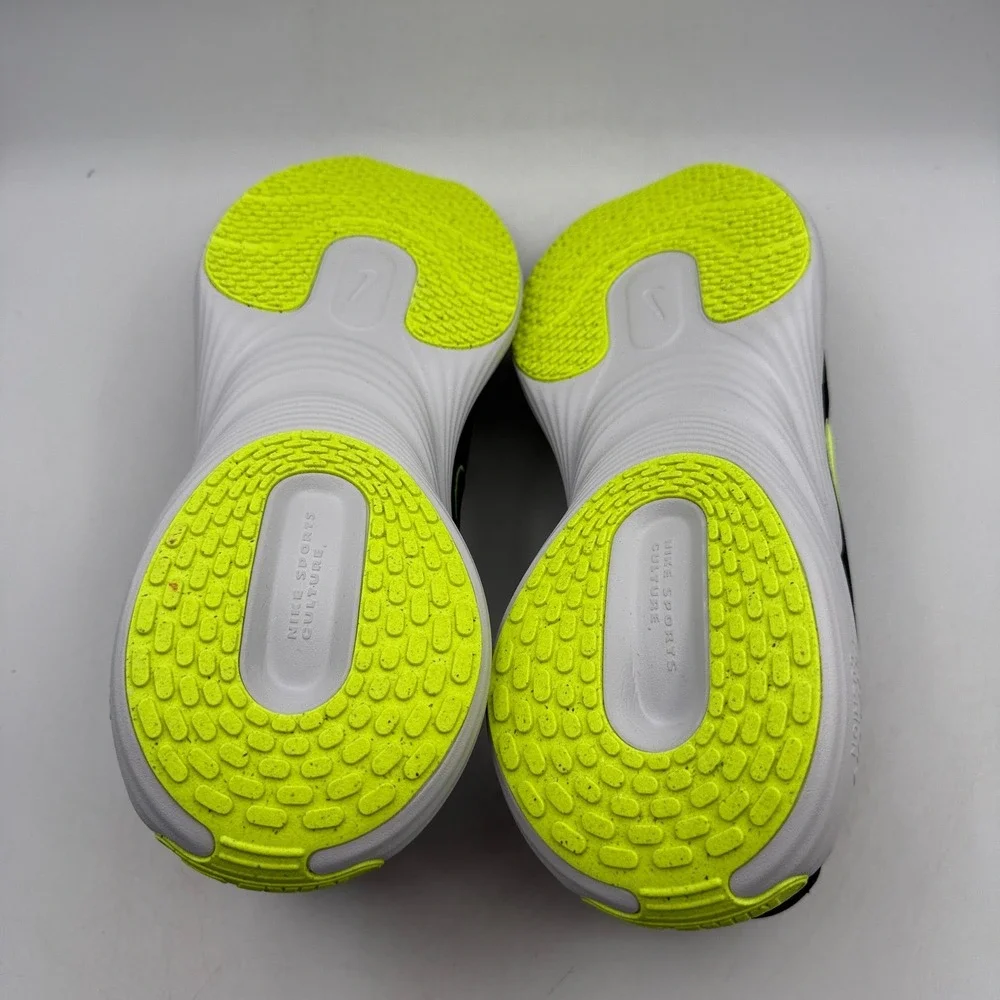 Nike Uplift SC Shoes Mens Size 11.5 Black Volt Glow Athletic IB2765-009